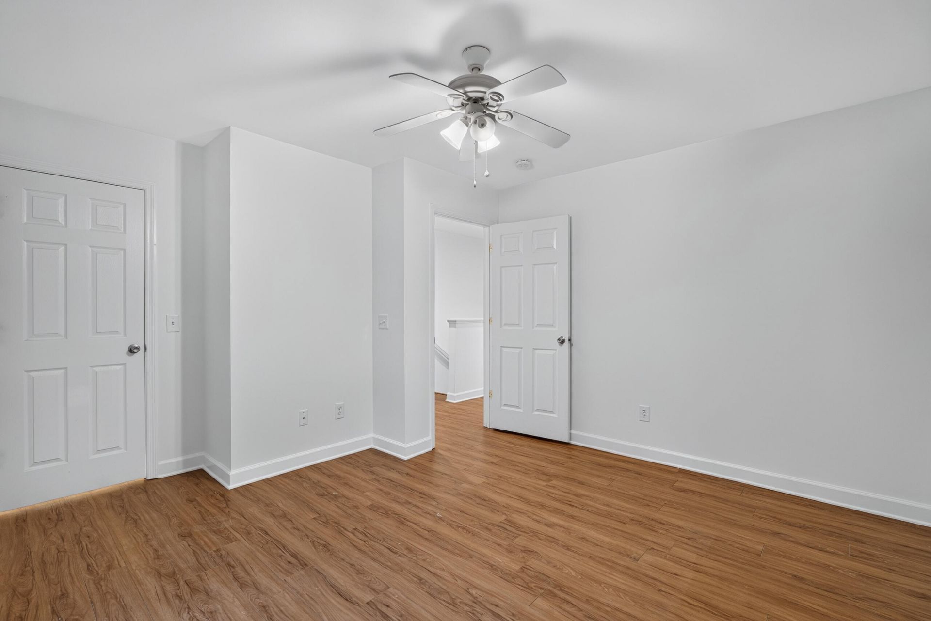 2862 Mackenzie Court Photo 28