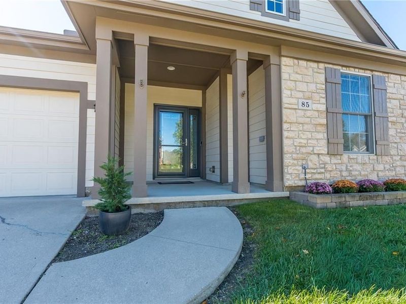 85 Woodcliff Boulevard, Springboro, OH 45066 Photo 3
