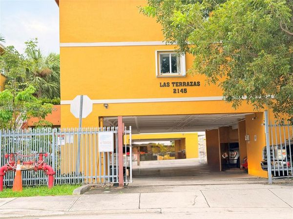 2145 NW 19th Ter, Unit 207, Miami, FL 33125