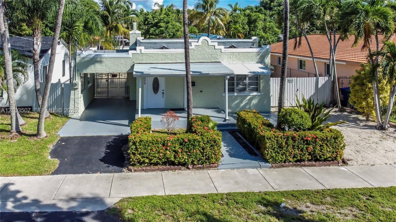 3085 NW 3rd St, Miami, FL 33125 Photo
