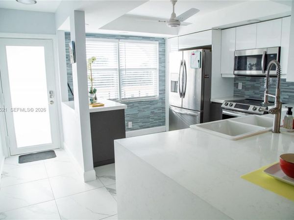 Unit J4, Coconut Creek, FL 33066