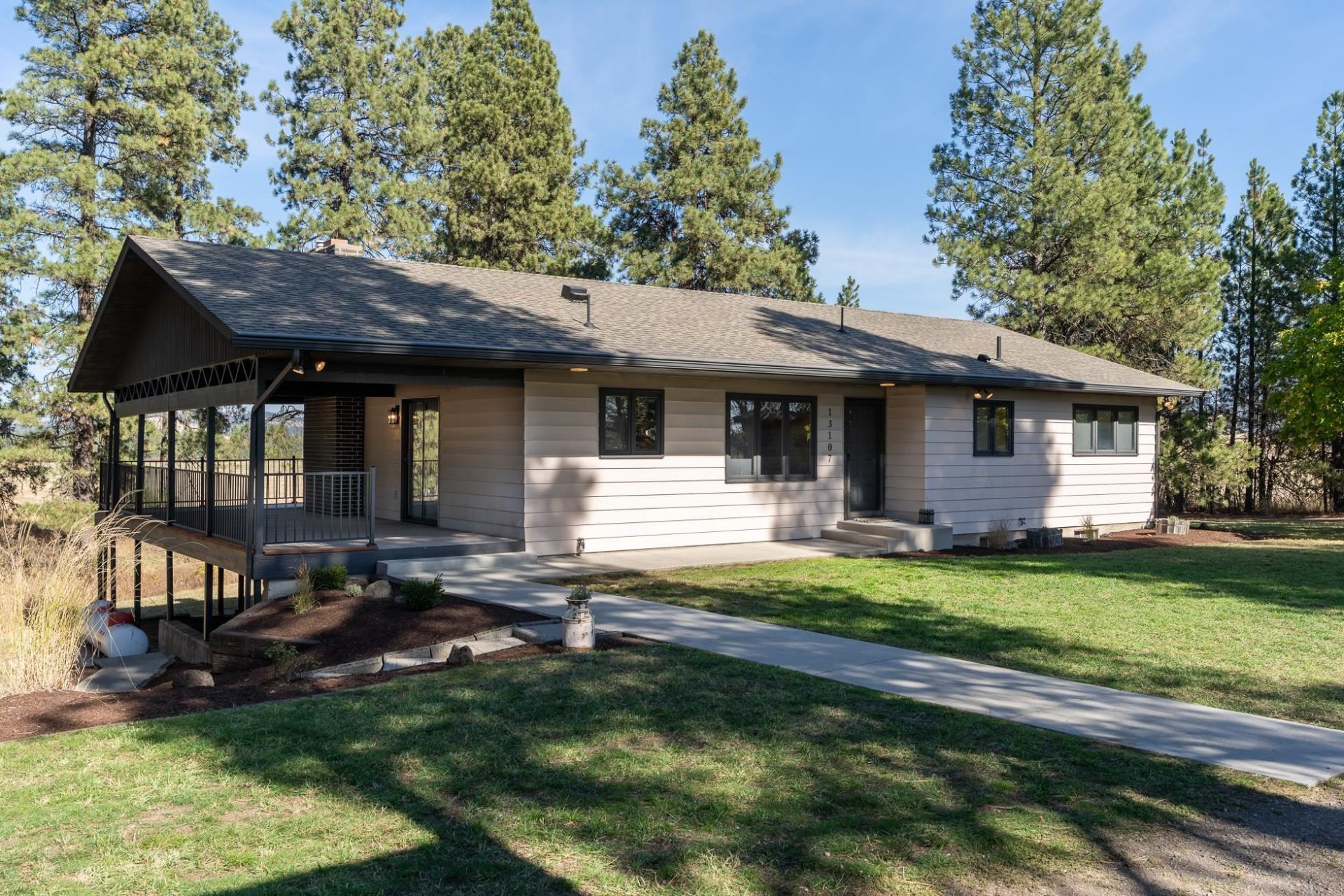 13107 E Crisler Ave primary photo