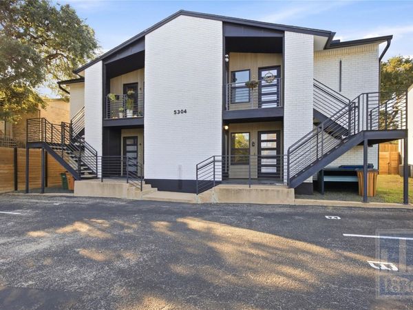 5304 Saint Georges GRN, Unit B, Austin, TX 78745