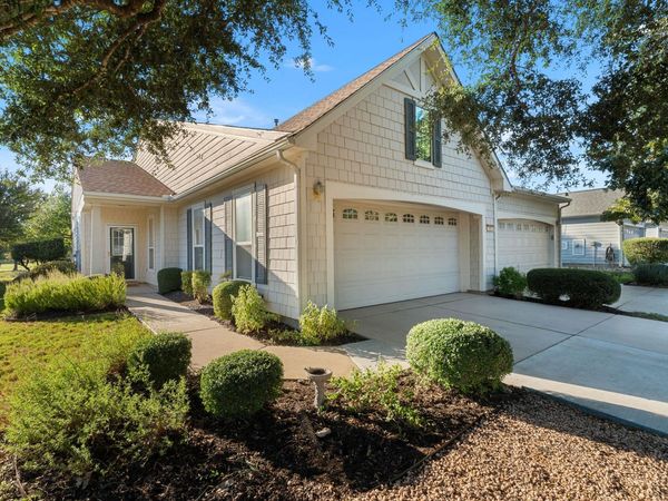 121 Dickens CIR, Georgetown, TX 78633