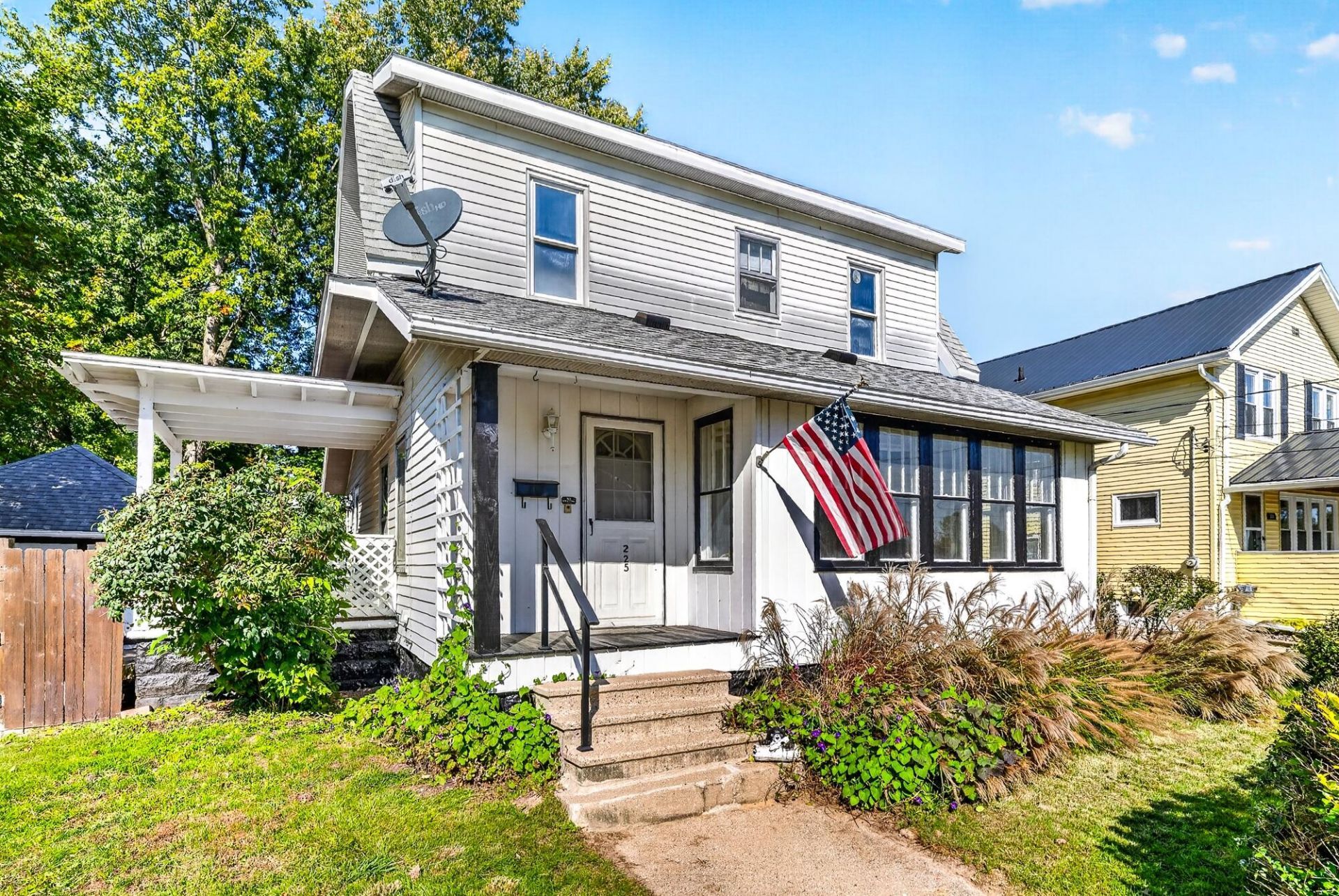 225 E Lincoln Street, Hastings, MI 49058 Main Photo