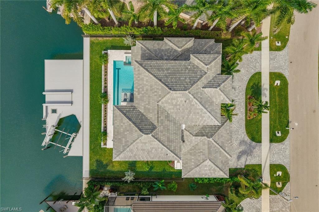 920 Iris Ct, Marco Island, FL 34145 Photo