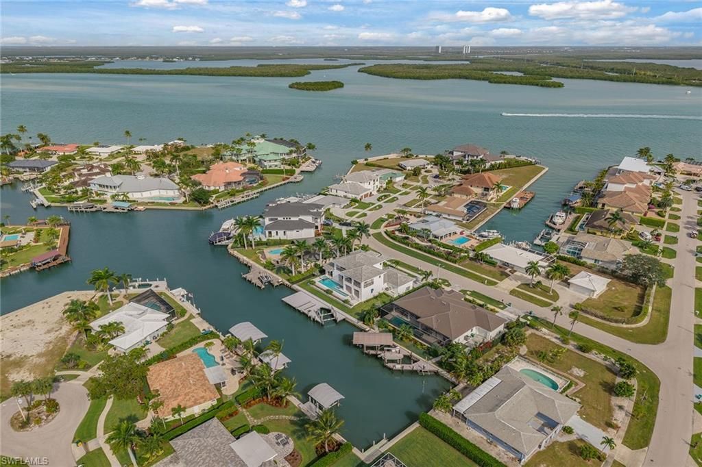 920 Iris Ct, Marco Island, FL 34145 Photo