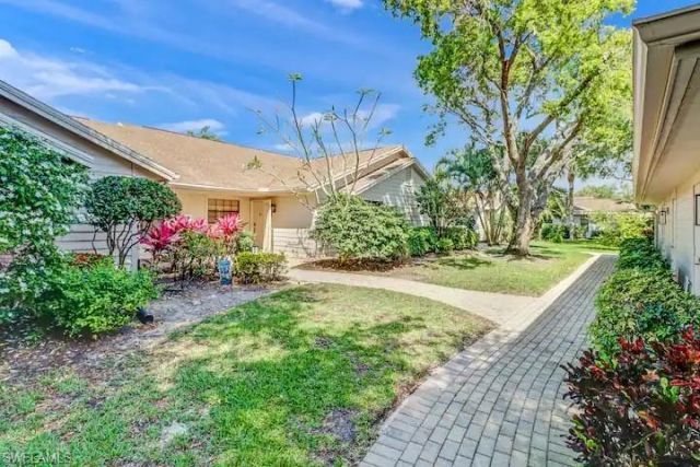 6648 Tannin Ln , Unit B, Naples, FL 34109 Photo