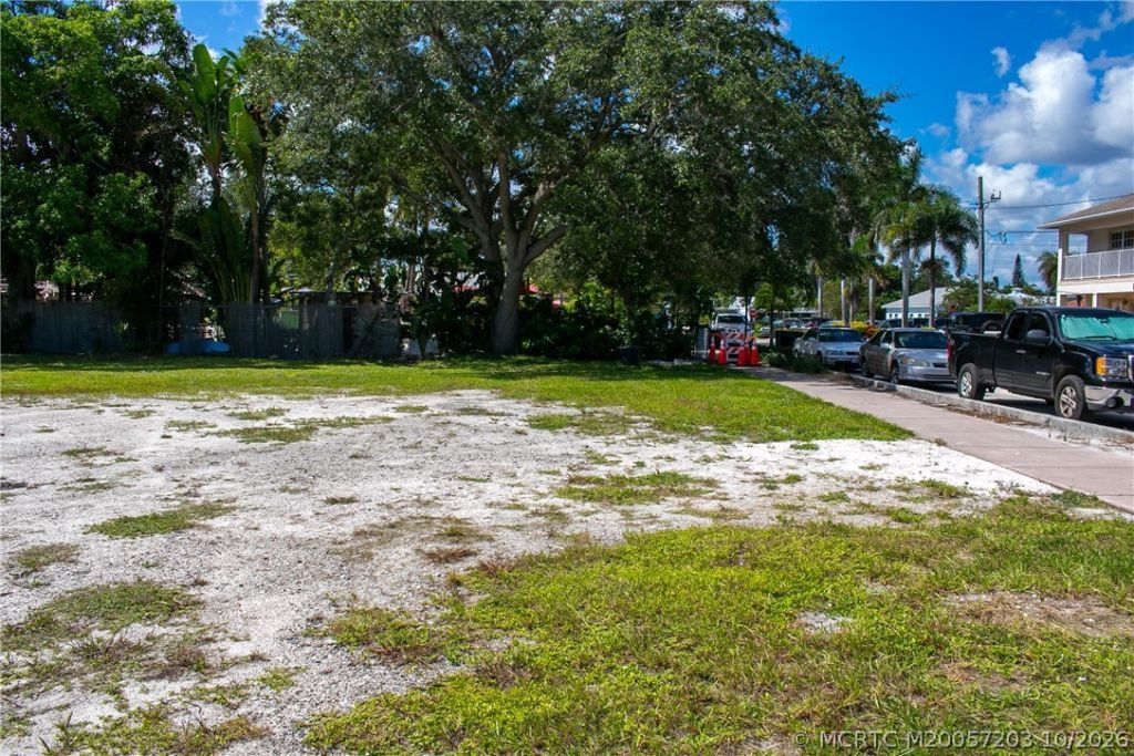 34 SE 6th Street , Stuart, FL 34994 Photo