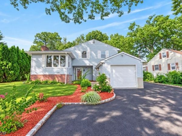 280 Whippany Rd, Hanover, NJ 07981