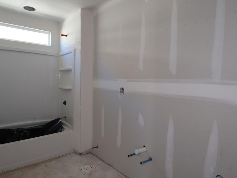 1035 Dawsons Drive , Hebron, OH 43025 Photo 7