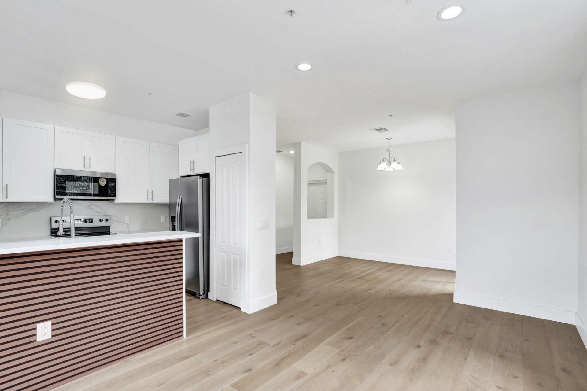 2016 Shoma Drive, Unit 2016, Royal Palm Beach, FL 33414 Photo