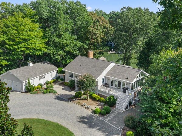 1922 Taylors Creek Road, WEEMS, VA 22576