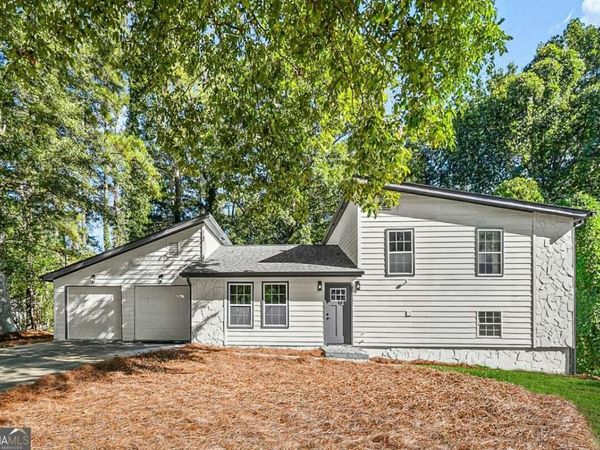 2868 Kathryn Circle SW, Atlanta, GA 30331