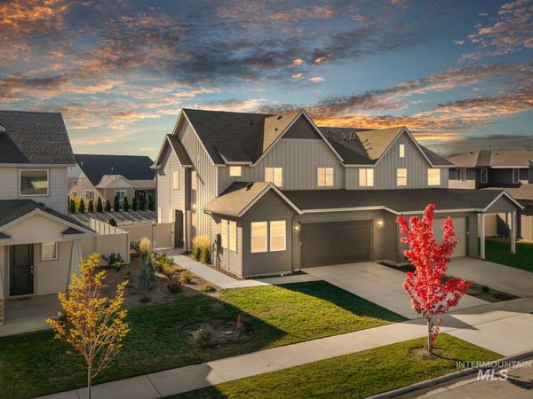 8257 W Pacific Yew St., Eagle, ID 83616