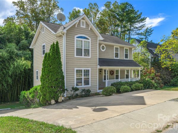 17 Sheridan Road, Asheville, NC 28803