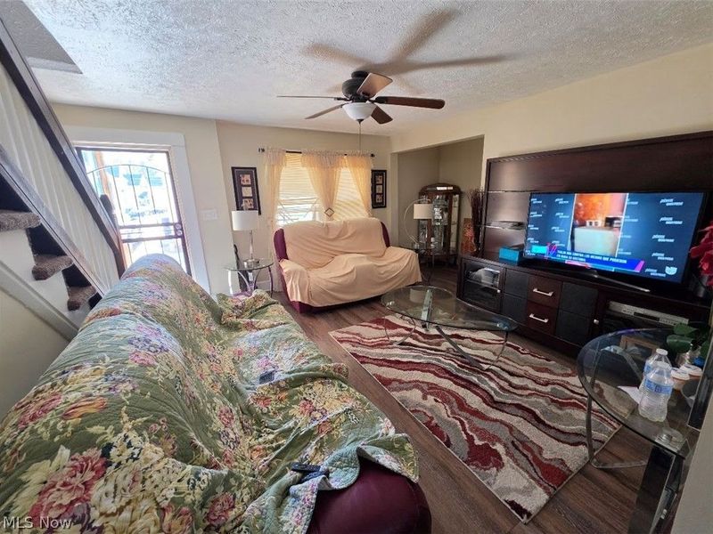 4100 Mapledale Avenue, Unit 4, Cleveland, OH 44109 Photo 2