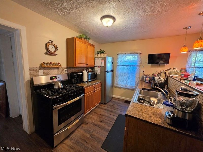 4100 Mapledale Avenue, Unit 4, Cleveland, OH 44109 Photo 4