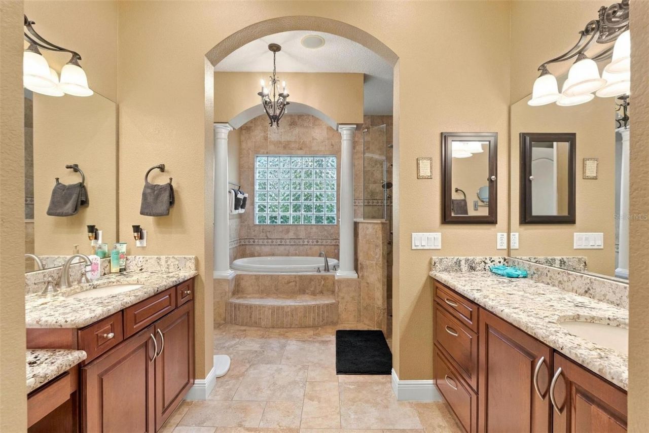 2150 W Dale Circle, Deland, FL 32720 Photo