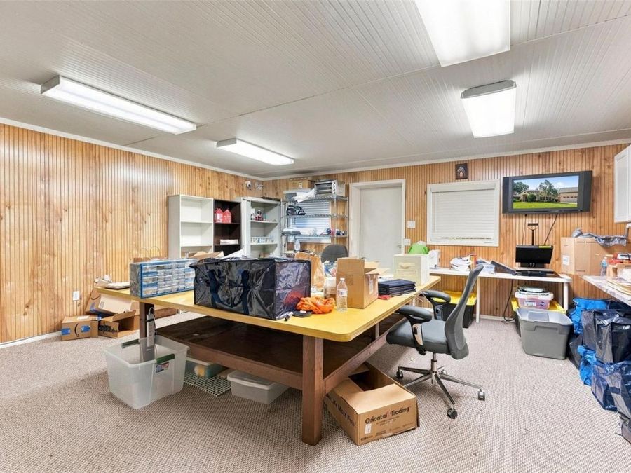 Property Image 100