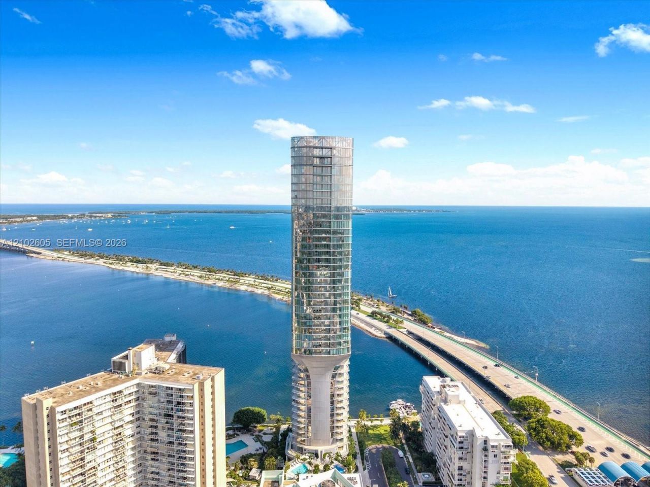 175 SE 25th Rd, Unit 3704, Miami, FL 33129 Photo