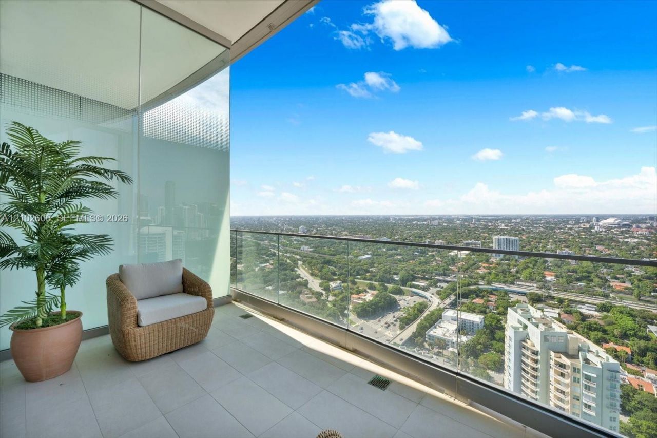 175 SE 25th Rd, Unit 3704, Miami, FL 33129 Photo