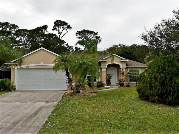 2714 N Serenity Cir N , Fort Pierce, FL 34981