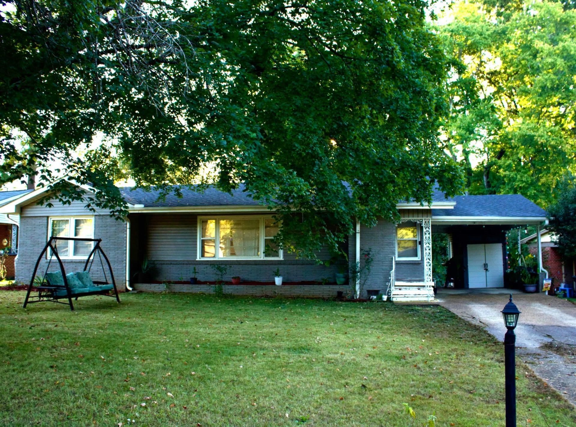 2349 McBurney Dr Florence, AL 35630