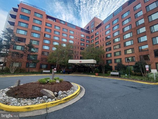 1021 ARLINGTON BOULEVARD, Unit 829, ARLINGTON, VA 22209