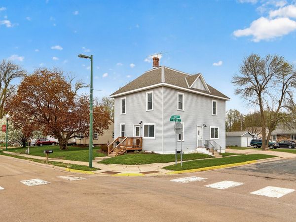 24 Main Street E, Norwood Young America, MN 55397