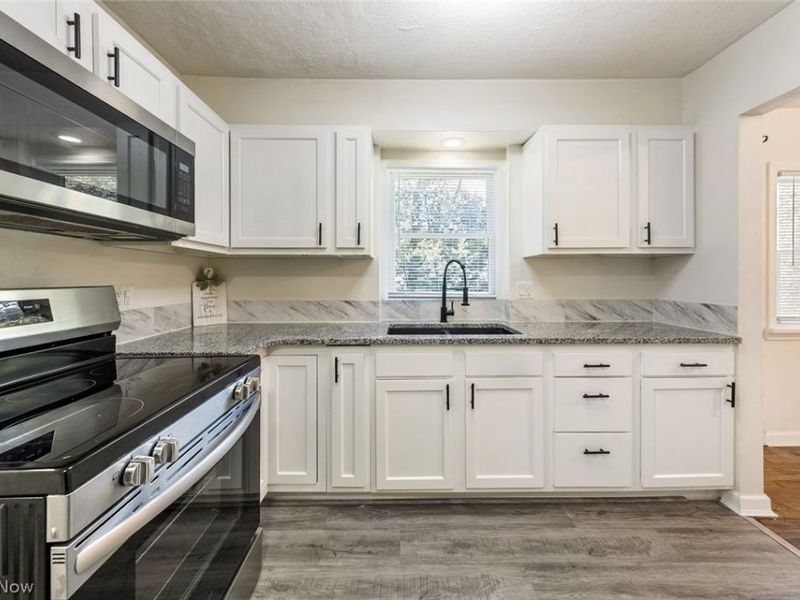 1184 Orlando Avenue, Akron, OH 44320 Photo 11