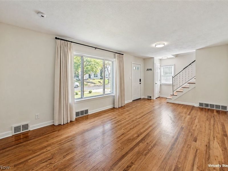 1184 Orlando Avenue, Akron, OH 44320 Photo 2
