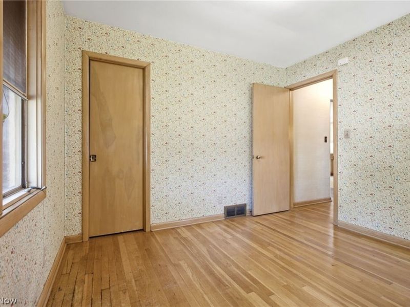5451 Hill Street, Maple Heights, OH 44137 Photo 30
