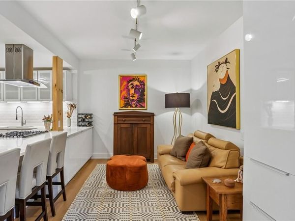 2632 Peachtree Road NW, Unit 302B, Atlanta, GA 30305