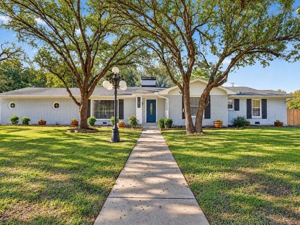 1204 Loma Alta Place, Cleburne, TX 76033