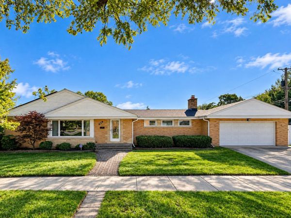 9044 Linder Avenue, Morton Grove, IL 60053