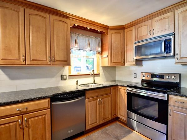 807 Highland St, Northbridge, MA 01534