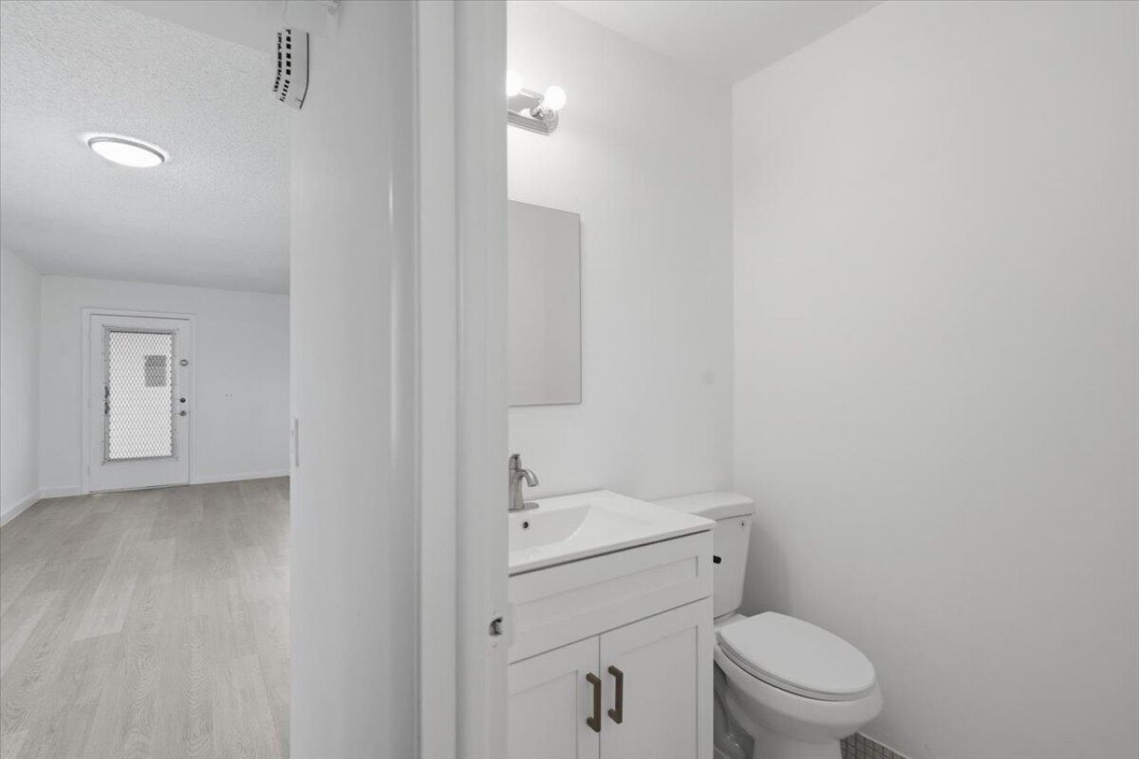 527 Normandy K, Delray Beach, FL 33484 Photo