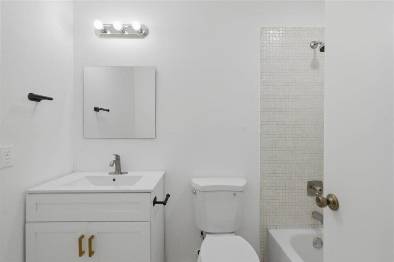 527 Normandy K, Delray Beach, FL 33484 Photo