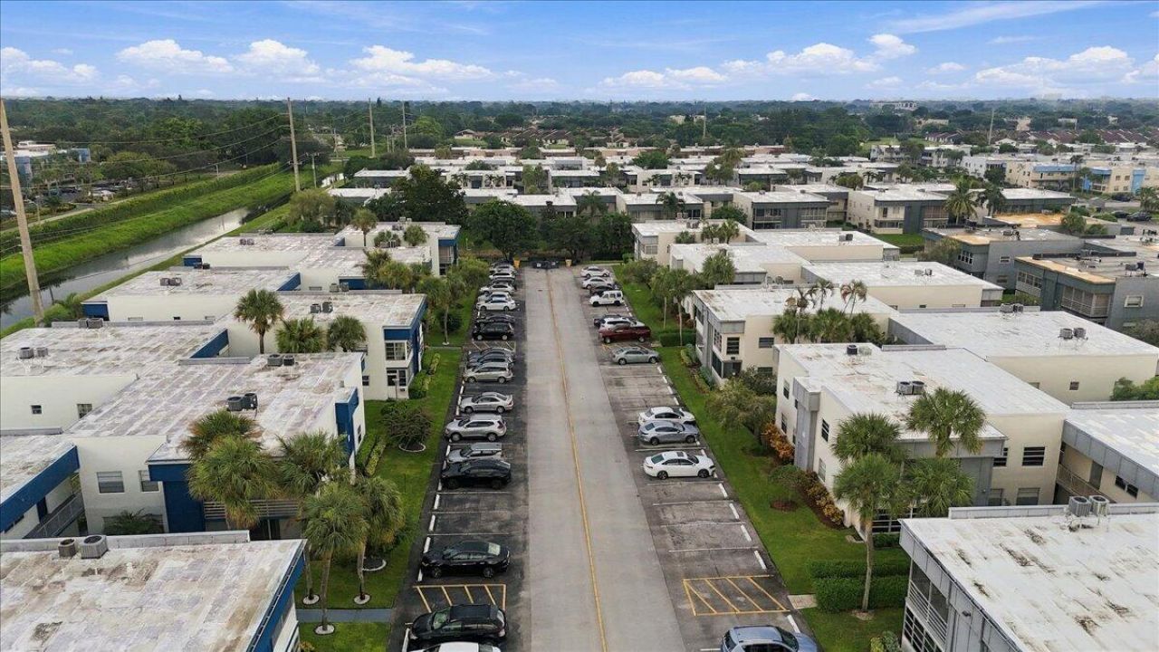 527 Normandy K, Delray Beach, FL 33484 Photo