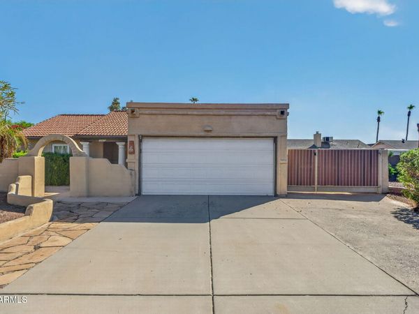 10415 N 63rd Drive, Glendale, AZ 85302
