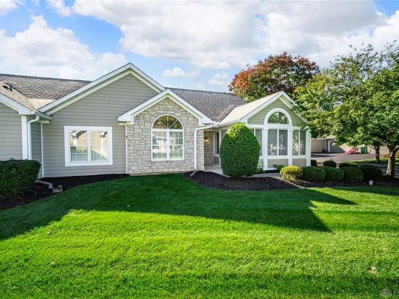 1583 Turnberry Village Drive, Washington Township, OH 45458 Photo 1