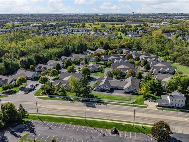 1583 Turnberry Village Drive, Washington Township, OH 45458 Photo 35