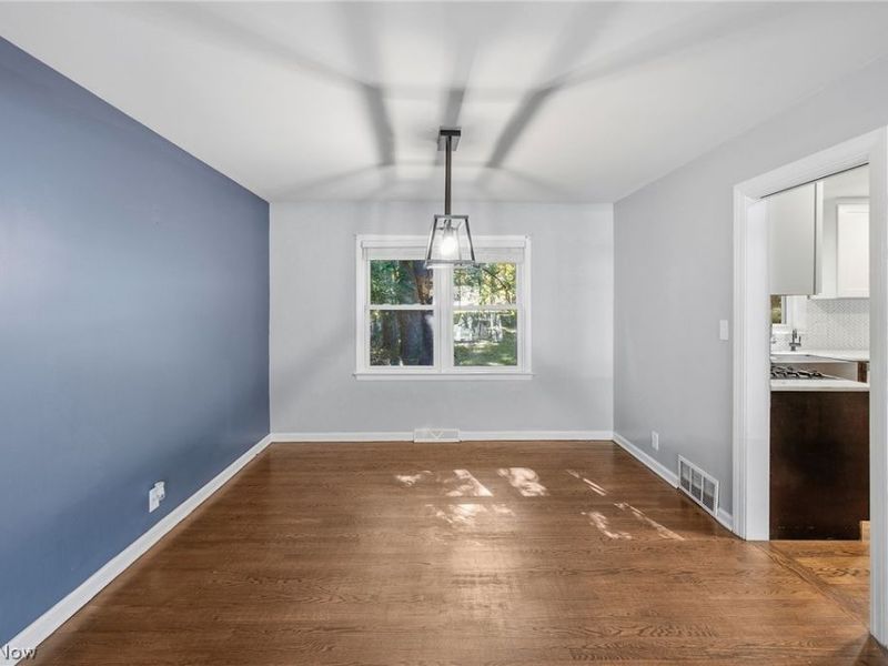 23660 Cedar Road, Beachwood, OH 44122 Photo 4