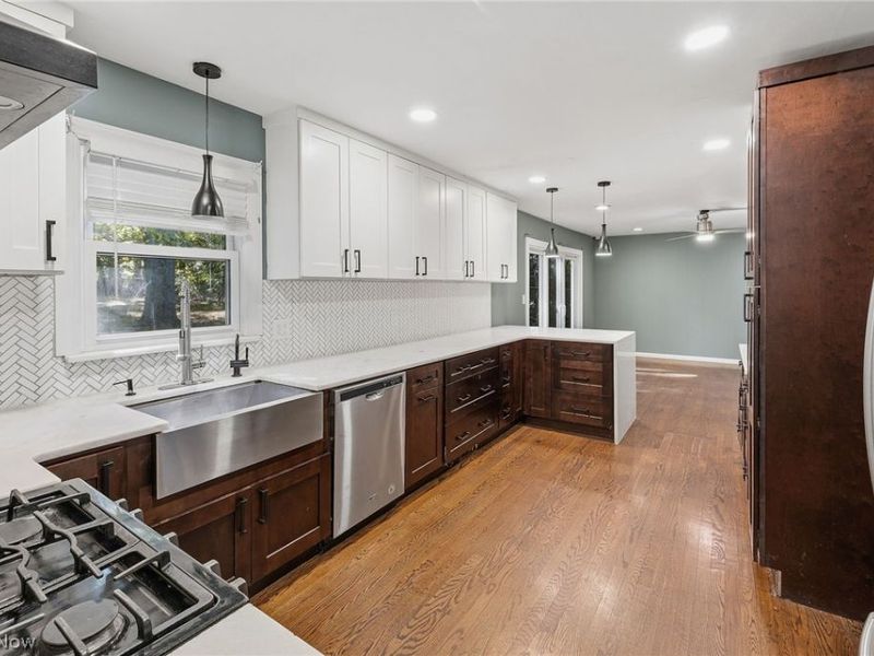 23660 Cedar Road, Beachwood, OH 44122 Photo 6