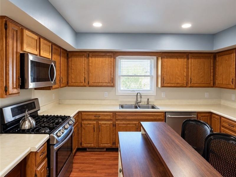 5124 Northcliff Loop W, Columbus, OH 43229 Photo 2