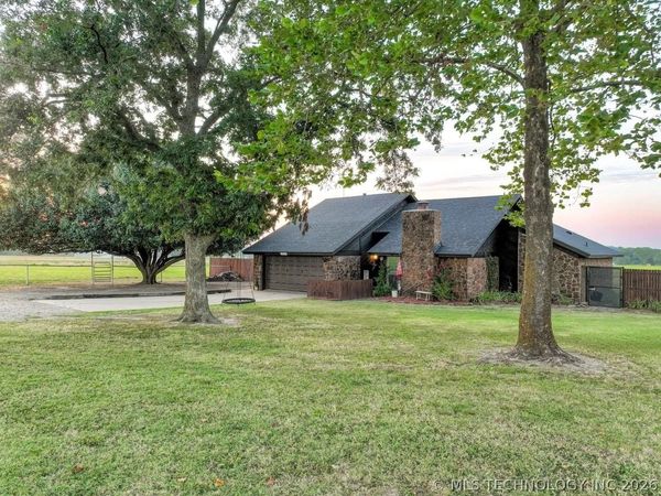 108106 N 3750 , Okemah, OK 74859