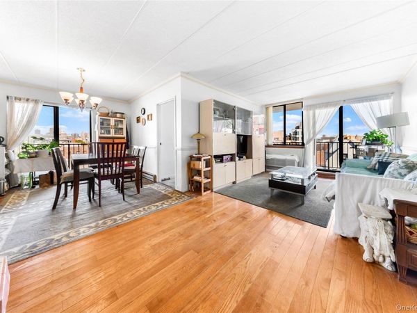 2322 30th Road , Unit 5A, Astoria, NY 11102
