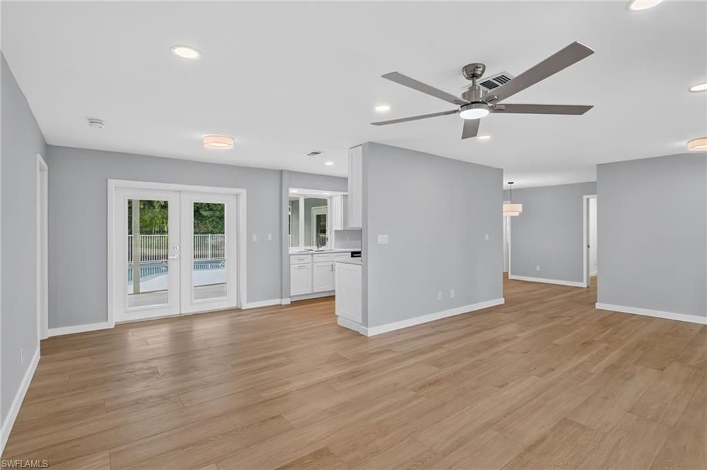 4620 Parrot Ave , Naples, FL 34104 Photo
