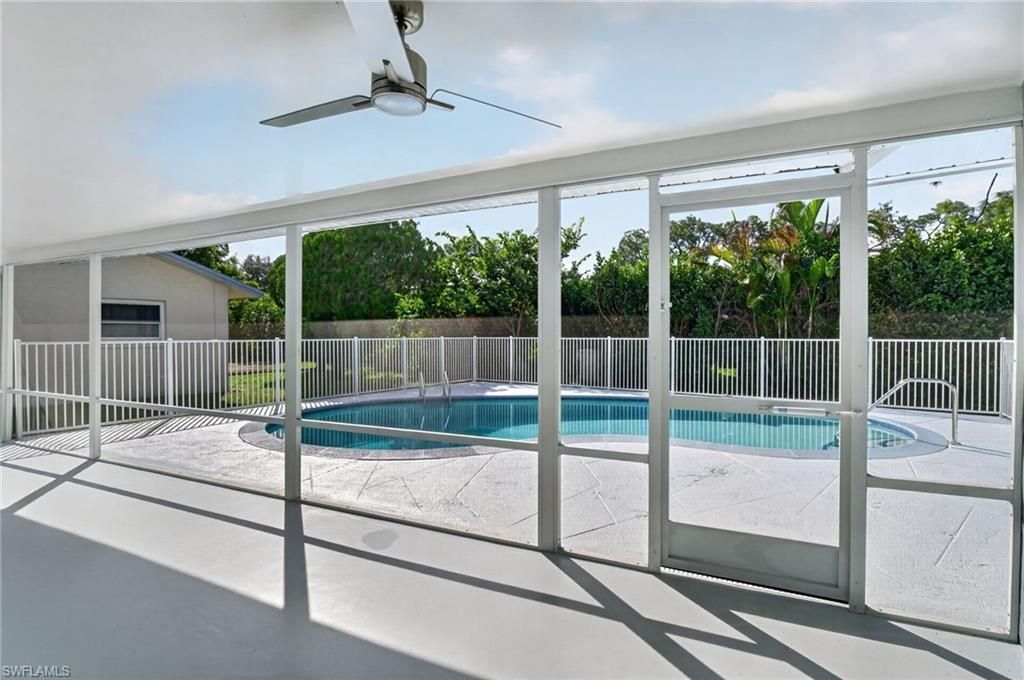 4620 Parrot Ave , Naples, FL 34104 Photo